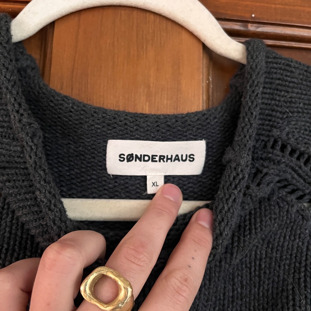 Sonderhaus thick cotton sweater